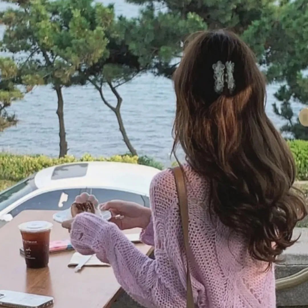 树林里的夫妻